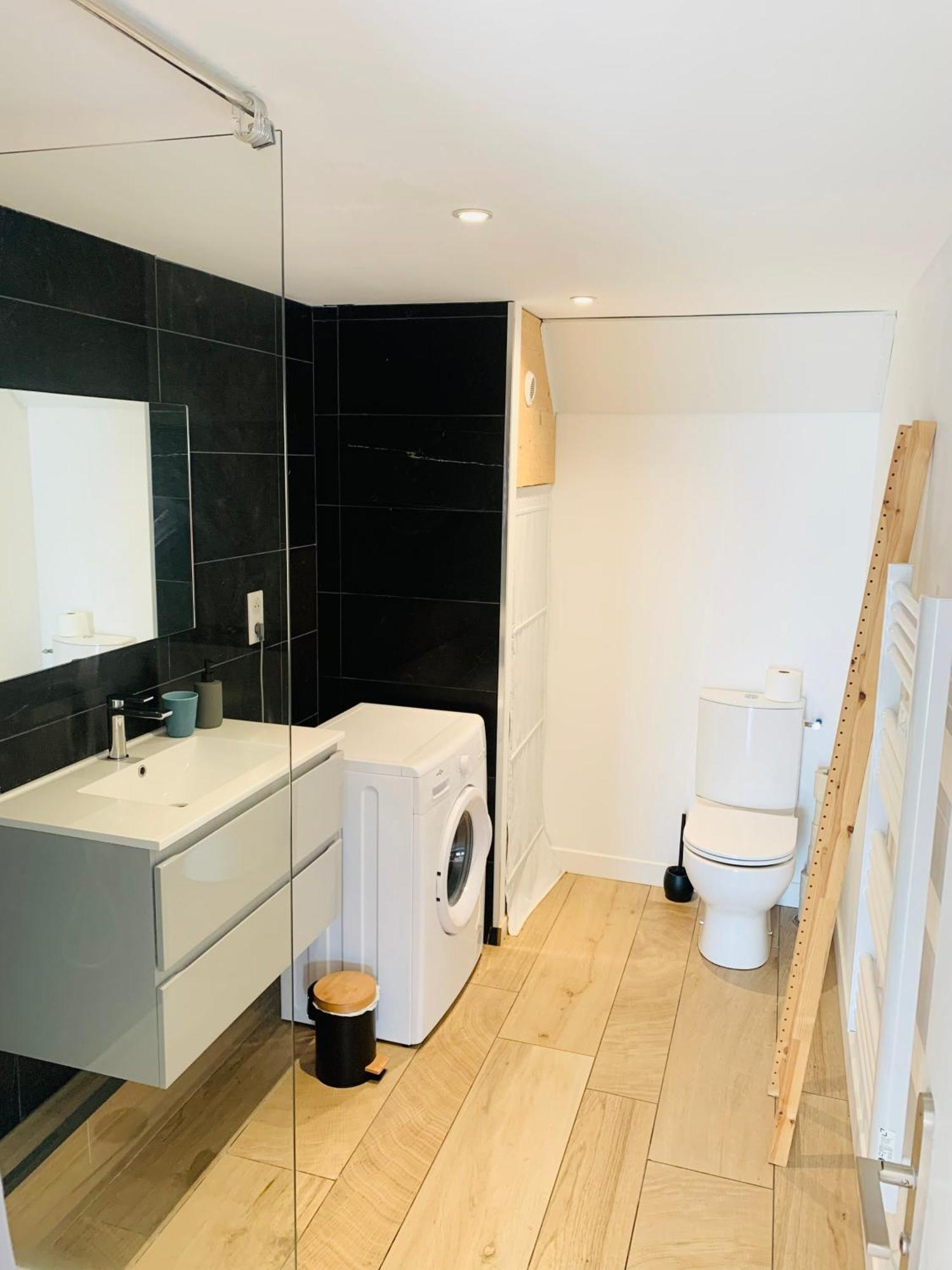 Appartements Proches De La Mer 르를레크케르혼 외부 사진